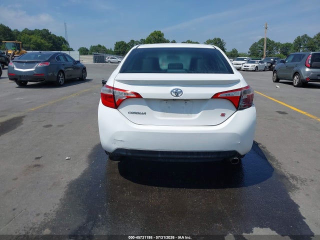 45731198 :رقم المزاد ، 2T1BURHE3FC372612 vin ، 2015 Toyota Corolla S Plus مزاد بيع