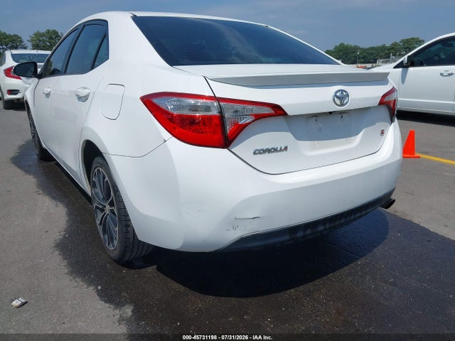 45731198 :رقم المزاد ، 2T1BURHE3FC372612 vin ، 2015 Toyota Corolla S Plus مزاد بيع