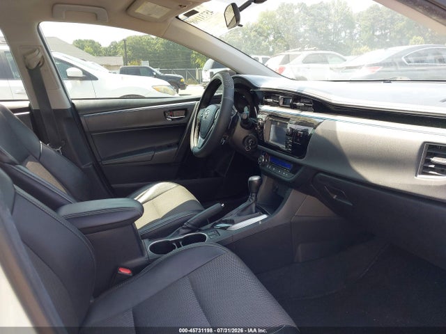 45731198 :رقم المزاد ، 2T1BURHE3FC372612 vin ، 2015 Toyota Corolla S Plus مزاد بيع