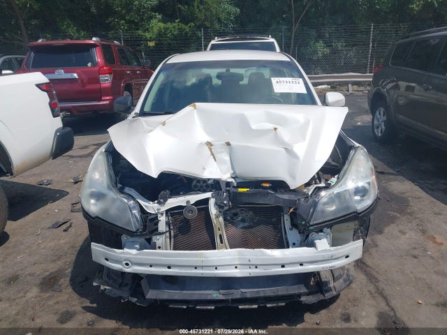 45731221 :رقم المزاد ، 4S3BMCC65E3015260 vin ، 2014 Subaru Legacy 2.5i Premium مزاد بيع