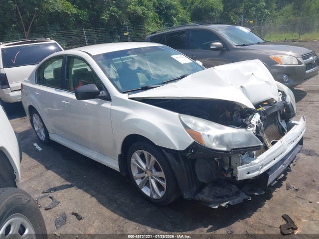 45731221 :رقم المزاد ، 4S3BMCC65E3015260 vin ، 2014 Subaru Legacy 2.5i Premium مزاد بيع