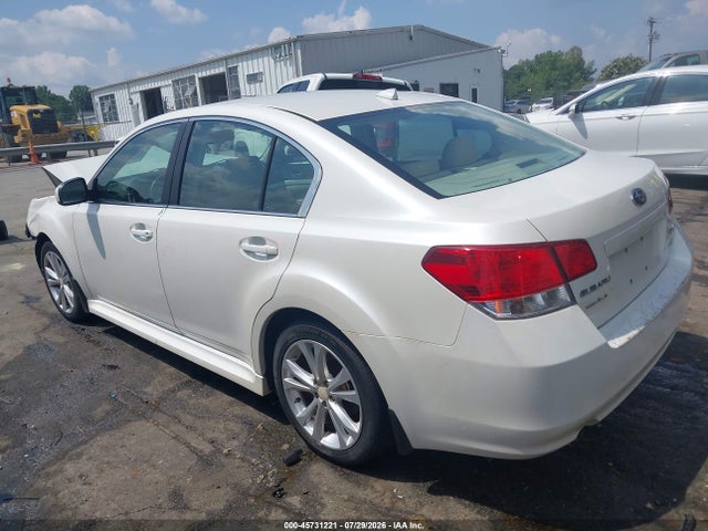 45731221 :رقم المزاد ، 4S3BMCC65E3015260 vin ، 2014 Subaru Legacy 2.5i Premium مزاد بيع