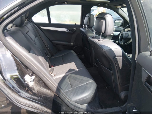45731230 :رقم المزاد ، WDDGF54X29R063634 vin ، 2009 Mercedes-benz C 300 Sport مزاد بيع