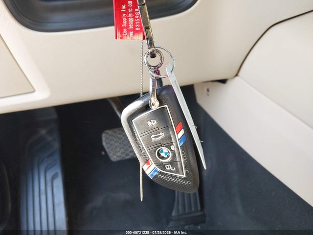 45731238 :رقم المزاد ، 5UXTR7C51KLA48533 vin ، 2019 Bmw X3 Sdrive30i مزاد بيع