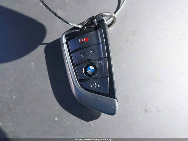 45731250 :رقم المزاد ، WBAJR3C04LWW63545 vin ، 2020 Bmw 530i مزاد بيع