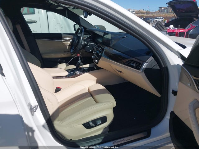 45731250 :رقم المزاد ، WBAJR3C04LWW63545 vin ، 2020 Bmw 530i مزاد بيع