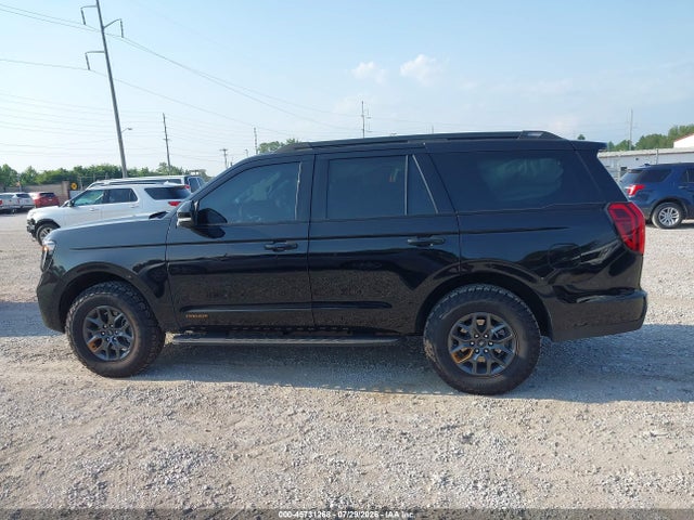 1FMJU1RG5SEA75258 Ford Expedition Tremor