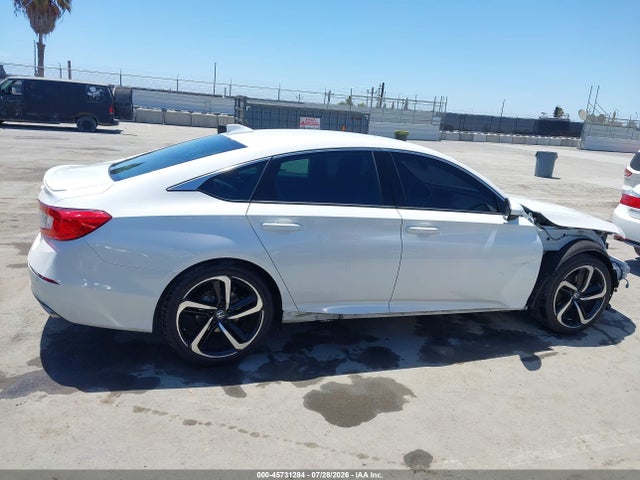 Продаж на аукціоні авто 2018 Honda Accord Sport, vin: 1HGCV1F32JA067296, номер лоту: 45731284