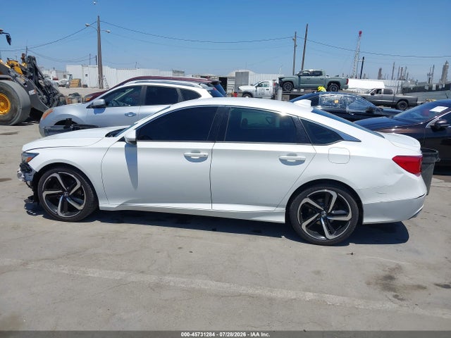Продаж на аукціоні авто 2018 Honda Accord Sport, vin: 1HGCV1F32JA067296, номер лоту: 45731284