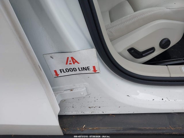 Продаж на аукціоні авто 2024 Volvo V60 Cross Country B5 Plus, vin: YV4L12WY2R2137698, номер лоту: 45731315