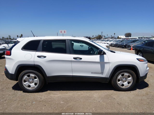 1C4PJMAB0GW343529 Jeep Cherokee Sport