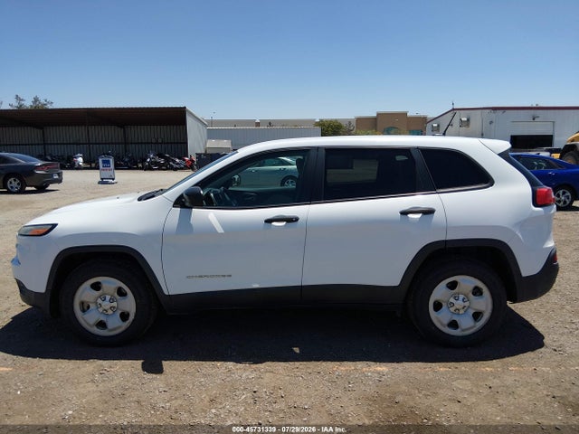 1C4PJMAB0GW343529 Jeep Cherokee Sport