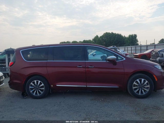 Продаж на аукціоні авто 2022 Chrysler Pacifica Hybrid Limited, vin: 2C4RC1S75NR232749, номер лоту: 45731344