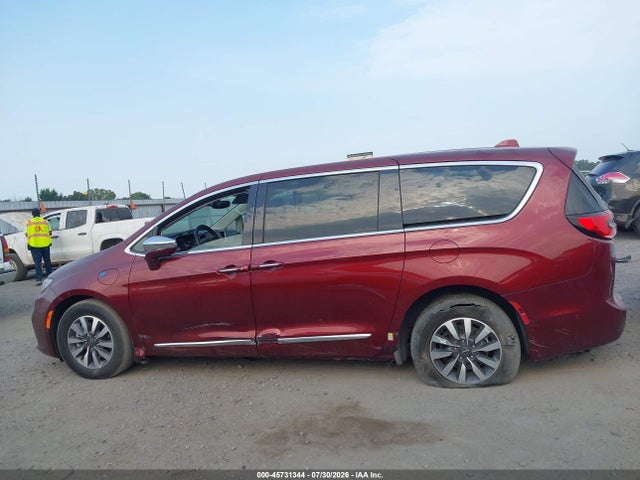 Продаж на аукціоні авто 2022 Chrysler Pacifica Hybrid Limited, vin: 2C4RC1S75NR232749, номер лоту: 45731344