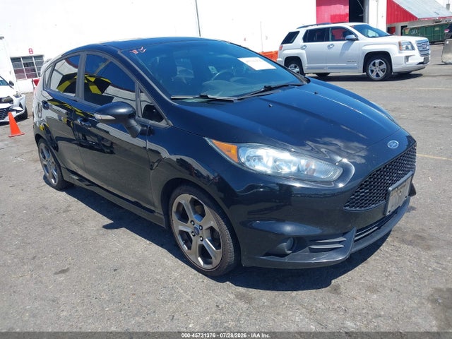 Ford FIESTA ST 2017 3FADP4GX0HM135291 головне зображення