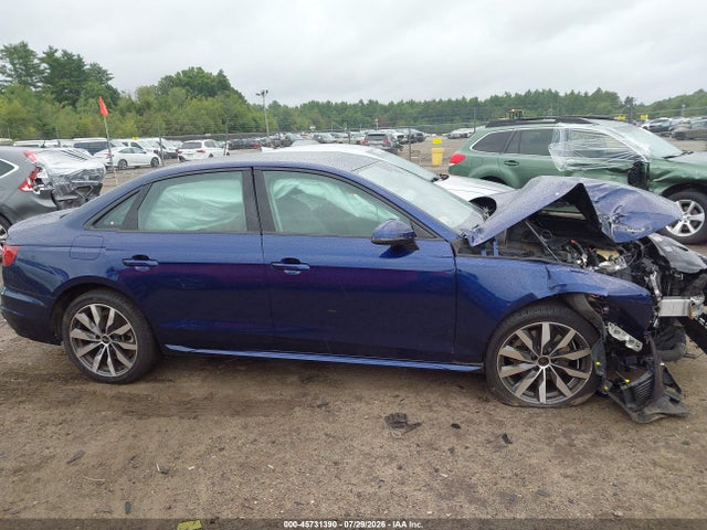 45731390 :رقم المزاد ، WAUBBAF46RN002223 vin ، 2024 Audi A4 Premium Plus 40 Tfsi Quattro S Tronic مزاد بيع