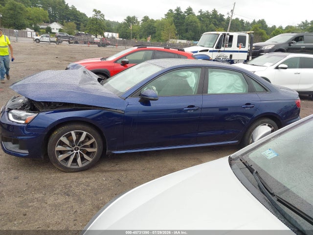 45731390 :رقم المزاد ، WAUBBAF46RN002223 vin ، 2024 Audi A4 Premium Plus 40 Tfsi Quattro S Tronic مزاد بيع