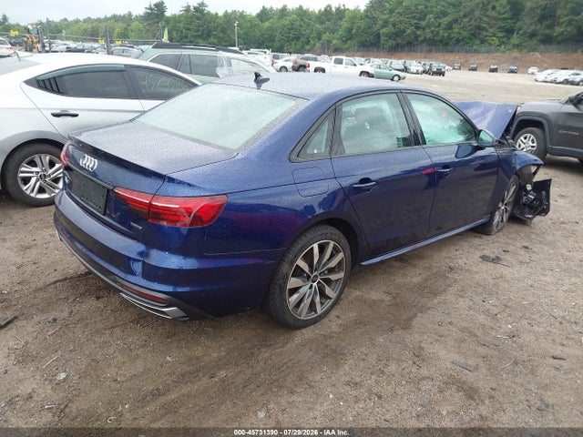45731390 :رقم المزاد ، WAUBBAF46RN002223 vin ، 2024 Audi A4 Premium Plus 40 Tfsi Quattro S Tronic مزاد بيع