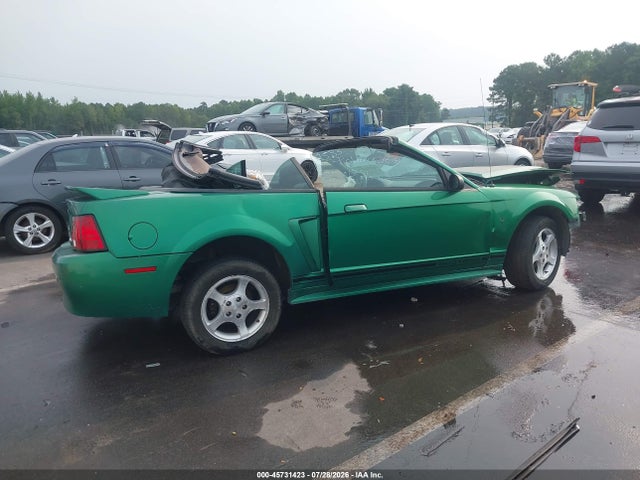 Продажа на аукционе авто 2000 Ford Mustang, vin: 1FAFP4447YF168811, номер лота: 45731423
