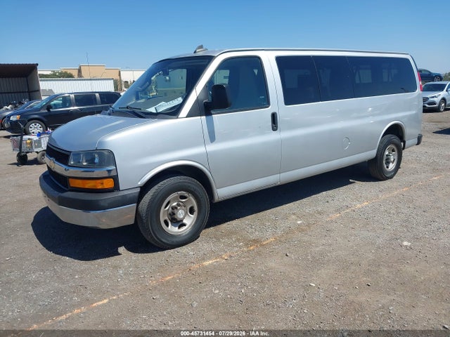 Chevrolet Express 3500 Lt 2018 1GAZGPFG8J1299998 Image 2