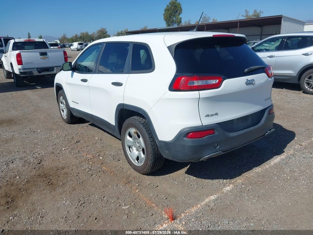 1C4PJMABXGW343523 Jeep Cherokee Sport