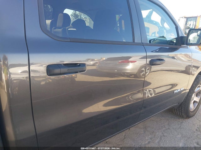 45731487 :رقم المزاد ، 1C6RREGT6KN558247 vin ، 2019 Ram 1500 Tradesman  4x2 5'7 Box مزاد بيع