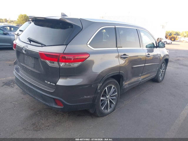 Aukcja sprzedaży 2017 Toyota Highlander Xle, vin: 5TDJZRFH9HS425155, numer aukcji: 45731502