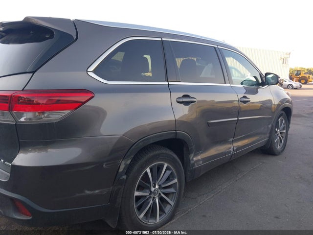 Aukcja sprzedaży 2017 Toyota Highlander Xle, vin: 5TDJZRFH9HS425155, numer aukcji: 45731502