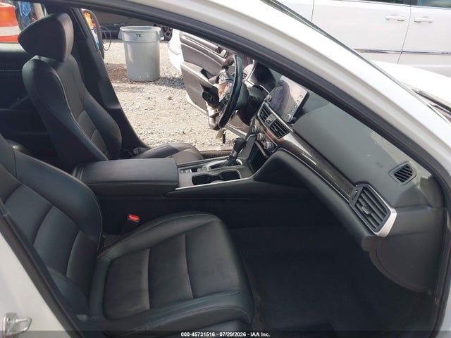 45731516 :رقم المزاد ، 1HGCV1F3XNA119327 vin ، 2022 Honda Accord Sport مزاد بيع