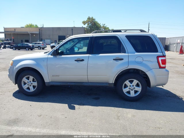 45731520 :رقم المزاد ، 1FMCU03118KC65334 vin ، 2008 Ford Escape Xlt مزاد بيع