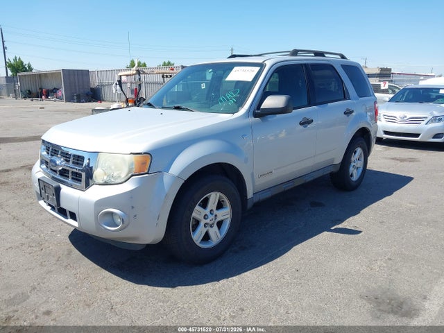 45731520 :رقم المزاد ، 1FMCU03118KC65334 vin ، 2008 Ford Escape Xlt مزاد بيع