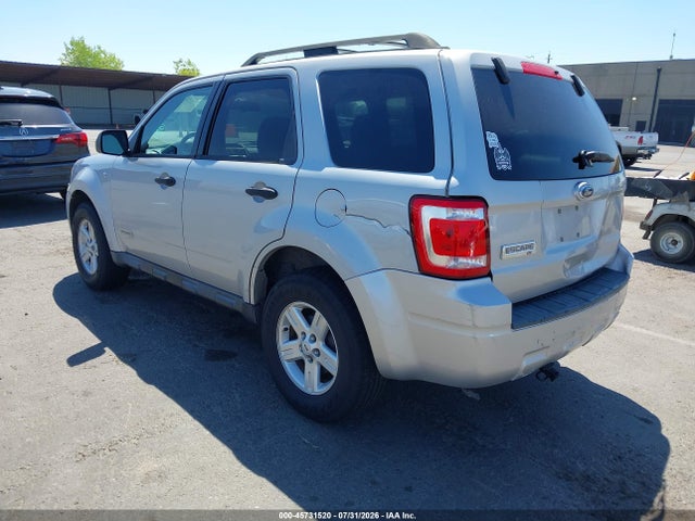 45731520 :رقم المزاد ، 1FMCU03118KC65334 vin ، 2008 Ford Escape Xlt مزاد بيع