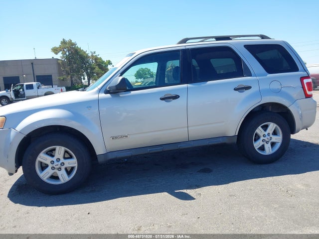 45731520 :رقم المزاد ، 1FMCU03118KC65334 vin ، 2008 Ford Escape Xlt مزاد بيع