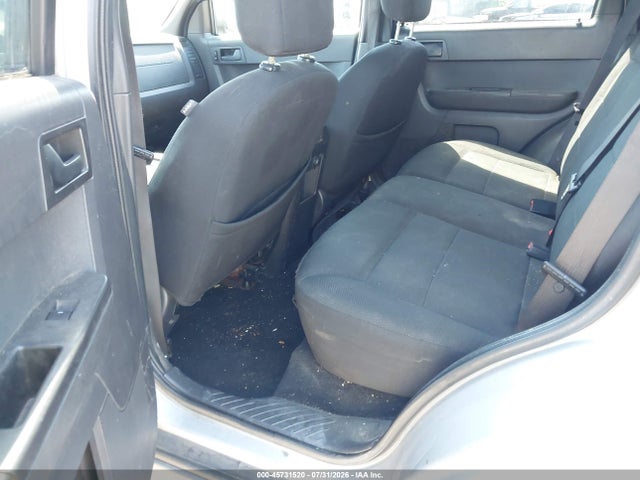 45731520 :رقم المزاد ، 1FMCU03118KC65334 vin ، 2008 Ford Escape Xlt مزاد بيع