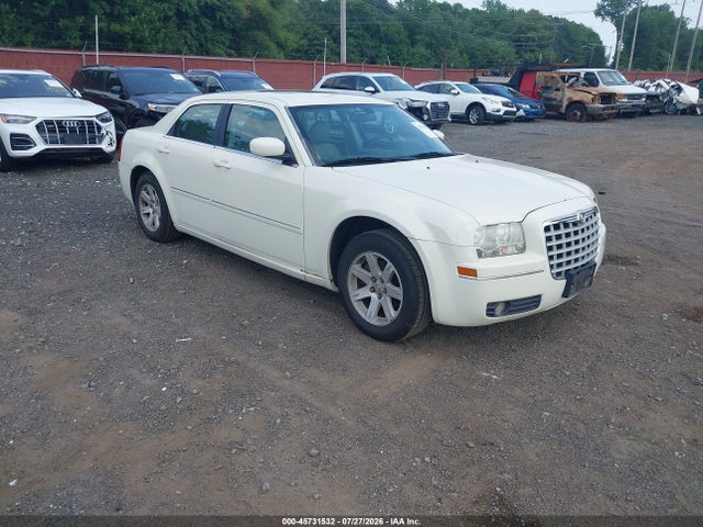 2007 Chrysler 300 Touring მანქანა იყიდება აუქციონზე, vin: 2C3KA53G67H896875, აუქციონის ნომერი: 45731532
