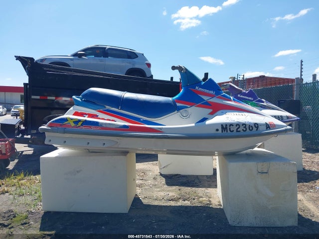 45731543 :رقم المزاد ، KAW31383K596 vin ، 1996 Kawasaki Jet Ski 1100zxi مزاد بيع