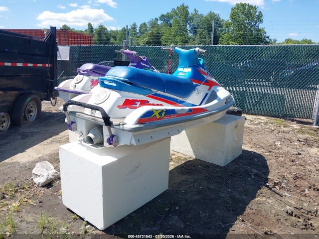 45731543 :رقم المزاد ، KAW31383K596 vin ، 1996 Kawasaki Jet Ski 1100zxi مزاد بيع