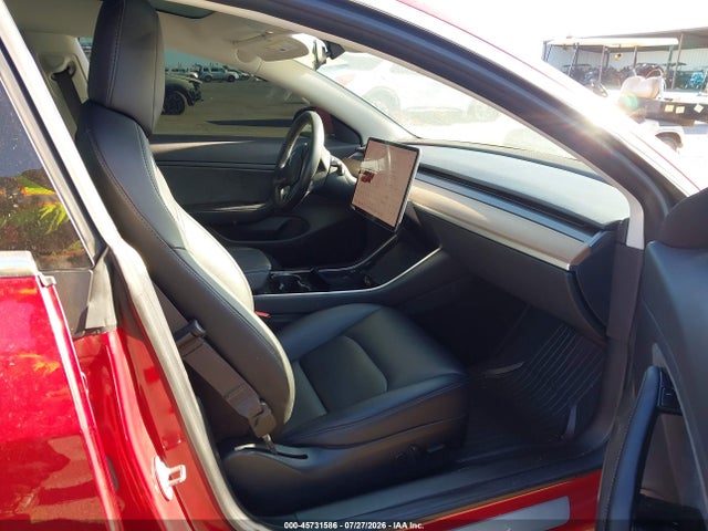 Продажа на аукционе авто 2018 Tesla Model 3 Long Range/mid Range, vin: 5YJ3E1EA4JF047041, номер лота: 45731586