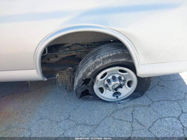 1GAZGNFPXL1256755 Chevrolet Express Passenger Rwd 3500 Extended Wheelbase Ls