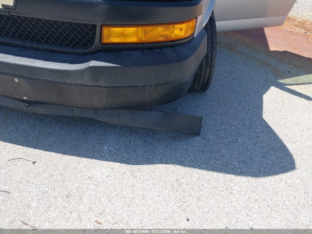 1GAZGNFPXL1256755 Chevrolet Express Passenger Rwd 3500 Extended Wheelbase Ls