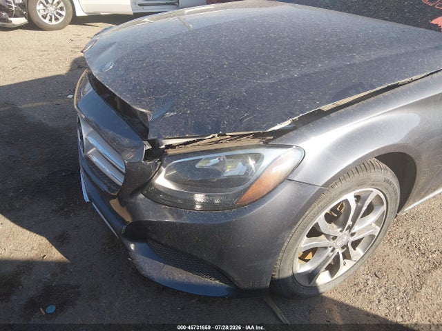 45731659 :رقم المزاد ، 55SWF4KB4FU016208 vin ، 2015 Mercedes-benz C 300 4matic مزاد بيع