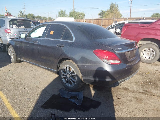 45731659 :رقم المزاد ، 55SWF4KB4FU016208 vin ، 2015 Mercedes-benz C 300 4matic مزاد بيع
