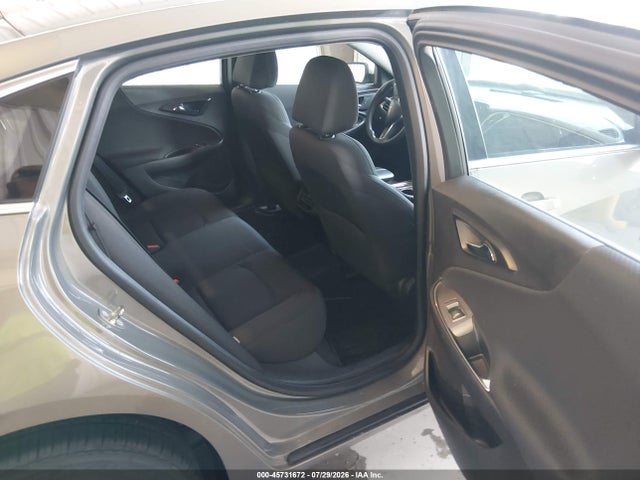 Auction sale of the 2018 Chevrolet Malibu Lt, vin: 1G1ZD5ST5JF180261, lot number: 45731672