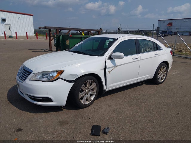 Aukcja sprzedaży 2013 Chrysler 200 Lx, vin: 1C3CCBAB5DN686887, numer aukcji: 45731683