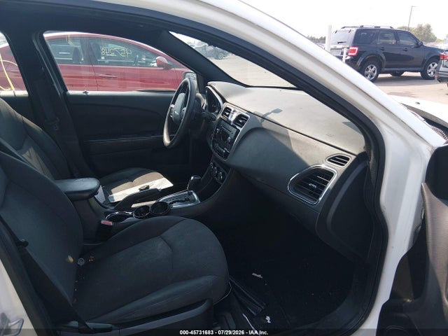 Aukcja sprzedaży 2013 Chrysler 200 Lx, vin: 1C3CCBAB5DN686887, numer aukcji: 45731683