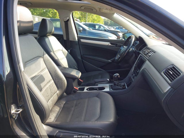 Aukcja sprzedaży 2019 Volkswagen Passat 2.0t Wolfsburg Edition, vin: 1VWLA7A36KC002054, numer aukcji: 45731714