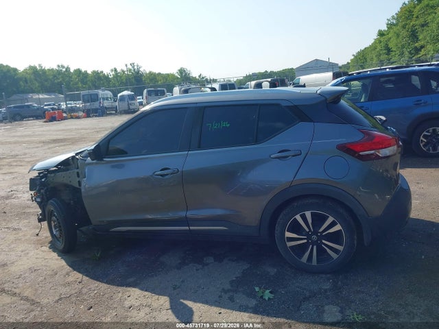 Aukcja sprzedaży 2018 Nissan Kicks Sr, vin: 3N1CP5CUXJL523618, numer aukcji: 45731719