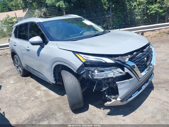 45731774 :رقم المزاد ، JN8AT3DD1MW303581 vin ، 2021 Nissan Rogue Platinum Intelligent Awd مزاد بيع
