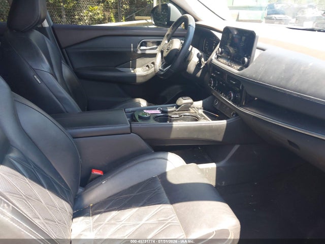 45731774 :رقم المزاد ، JN8AT3DD1MW303581 vin ، 2021 Nissan Rogue Platinum Intelligent Awd مزاد بيع