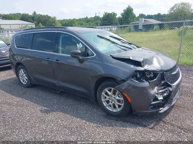 Продаж на аукціоні авто 2022 Chrysler Pacifica Touring L, vin: 2C4RC1BG5NR154277, номер лоту: 45731797